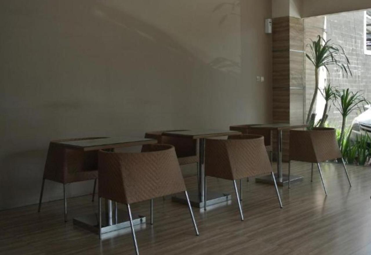 Grand Tulip Hotel *